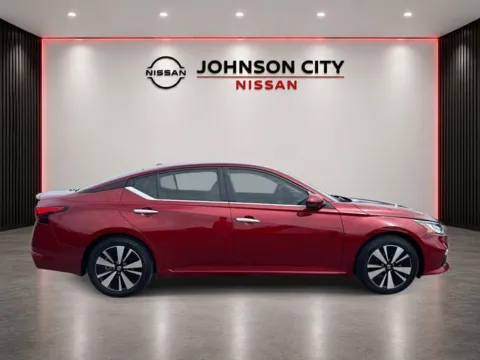 Another view of 2021 Nissan Altima 2.5 SL for sale in Johnson City, TN at Johnson City Nissan