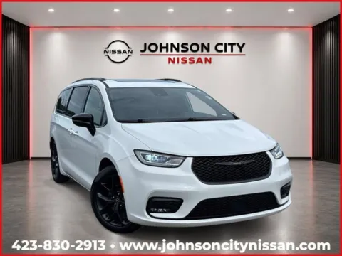 White 2025 Chrysler Pacifica Limited for sale in Johnson City, TN