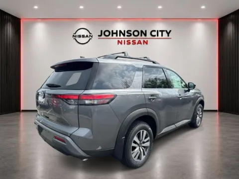More photos of 2026 Nissan Pathfinder SL at Johnson City Nissan, TN