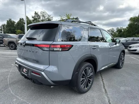 More photos of 2026 Nissan Pathfinder Platinum at Johnson City Nissan, TN