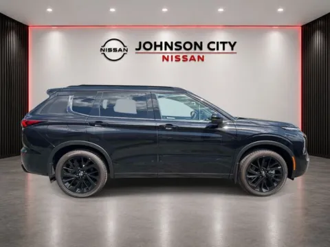 Another view of 2026 Nissan Rogue Plug-In Hybrid Platinum for sale in Johnson City, TN at Johnson City Nissan