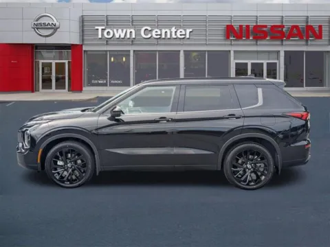More photos of 2026 Nissan Rogue Plug-In Hybrid Platinum at Johnson City Nissan, TN