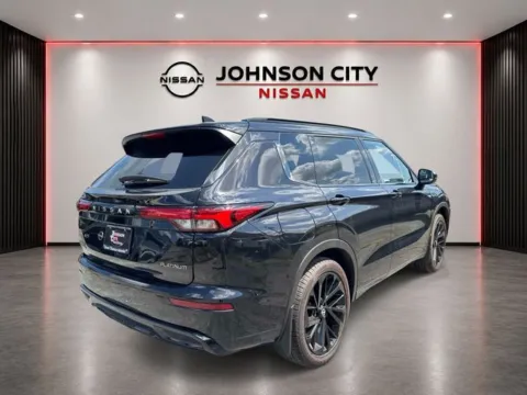 More photos of 2026 Nissan Rogue Plug-In Hybrid Platinum at Johnson City Nissan, TN