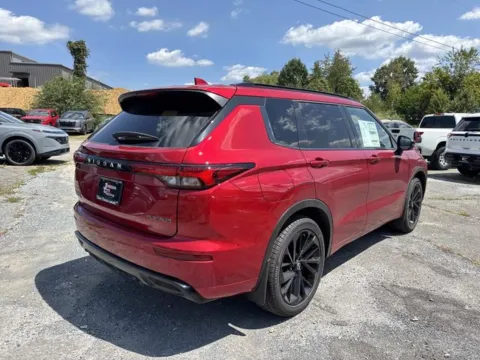 More photos of 2026 Nissan Rogue Plug-In Hybrid Platinum at Johnson City Nissan, TN