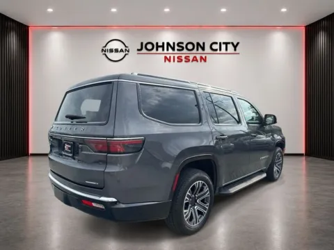 More photos of 2024 Jeep Wagoneer Series II at Johnson City Nissan, TN