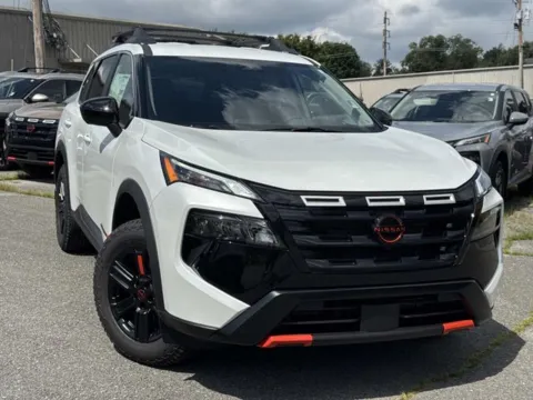 White 2026 Nissan Rogue Rock Creek for sale in Johnson City, TN