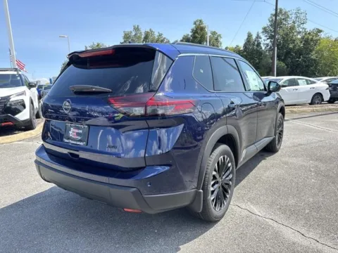 More photos of 2026 Nissan Rogue Dark Armor at Johnson City Nissan, TN