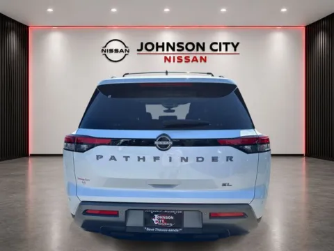 More photos of 2026 Nissan Pathfinder SL at Johnson City Nissan, TN