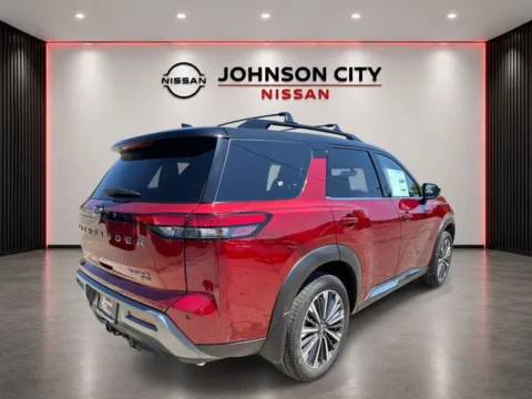 More photos of 2026 Nissan Pathfinder Platinum at Johnson City Nissan, TN