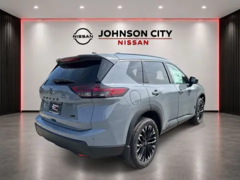 More photos of 2026 Nissan Rogue Dark Armor at Johnson City Nissan, TN