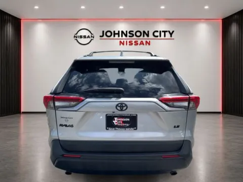 More photos of 2020 Toyota RAV4 LE at Johnson City Nissan, TN