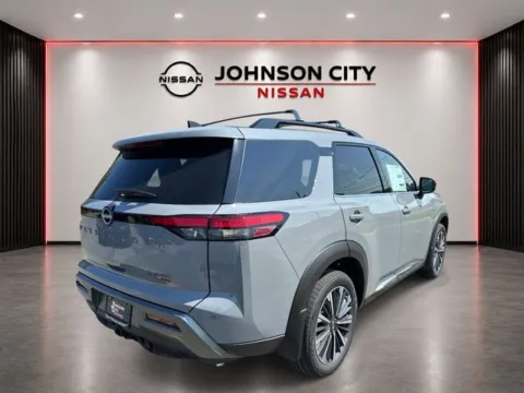 More photos of 2026 Nissan Pathfinder Platinum at Johnson City Nissan, TN