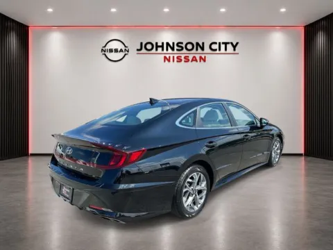 More photos of 2023 Hyundai Sonata SEL at Johnson City Nissan, TN