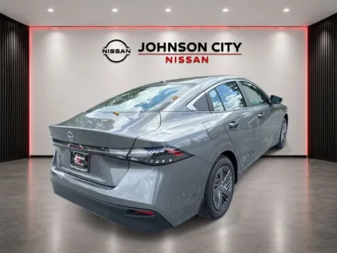 More photos of 2027 Nissan Sentra S at Johnson City Nissan, TN