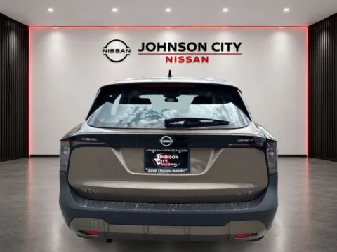More photos of 2027 Nissan Kicks S at Johnson City Nissan, TN