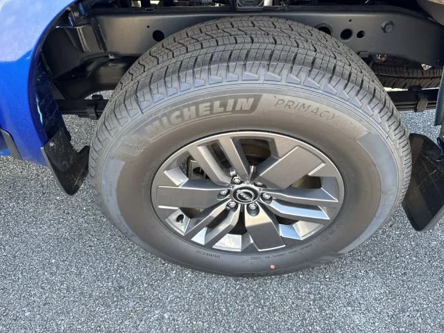 2026 Nissan Frontier SV - Photo 12