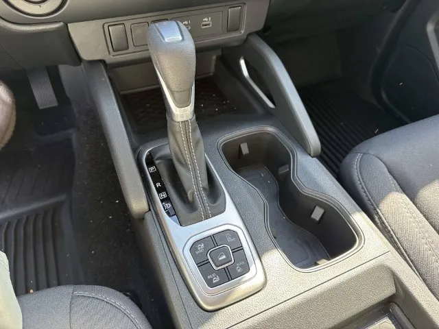 2026 Nissan Frontier SV - Photo 36