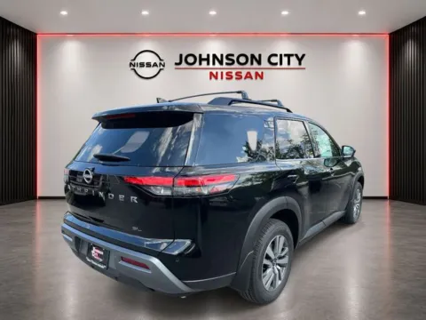 More photos of 2026 Nissan Pathfinder SL at Johnson City Nissan, TN