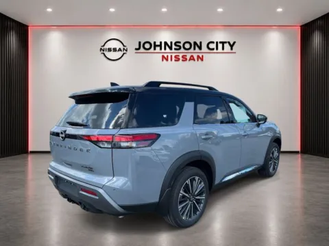 More photos of 2026 Nissan Pathfinder Platinum at Johnson City Nissan, TN