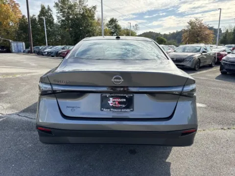 More photos of 2027 Nissan Sentra S at Johnson City Nissan, TN