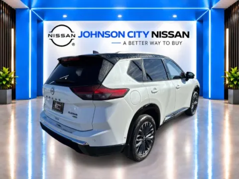More photos of 2024 Nissan Rogue Platinum at Johnson City Nissan, TN