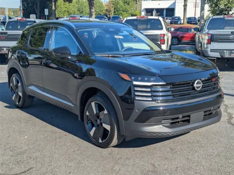 Photos of 2026 Nissan Kicks SR for sale in Kennesaw, GA at Town Center Nissan