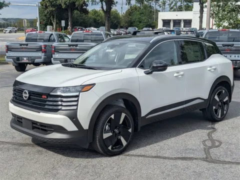 More photos of 2026 Nissan Kicks SR at Town Center Nissan, GA