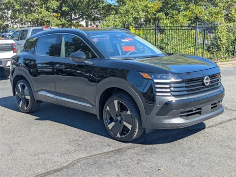 Photos of 2026 Nissan Kicks SR for sale in Kennesaw, GA at Town Center Nissan