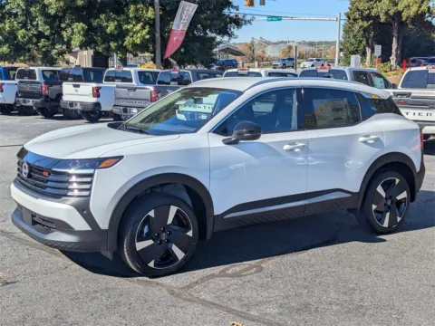 More photos of 2026 Nissan Kicks SR at Town Center Nissan, GA