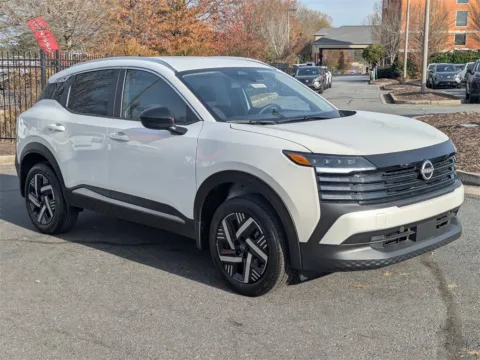 Photos of 2026 Nissan Kicks SV for sale in Kennesaw, GA at Town Center Nissan