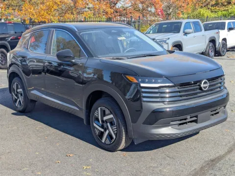 Photos of 2026 Nissan Kicks SV for sale in Kennesaw, GA at Town Center Nissan