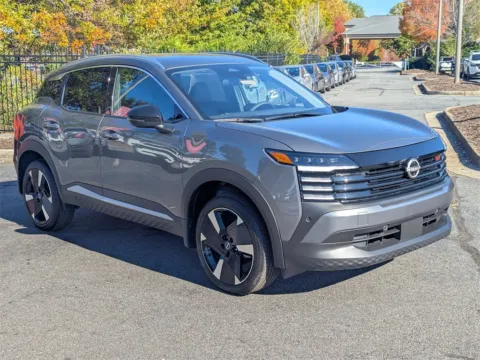 Photos of 2026 Nissan Kicks SR for sale in Kennesaw, GA at Town Center Nissan