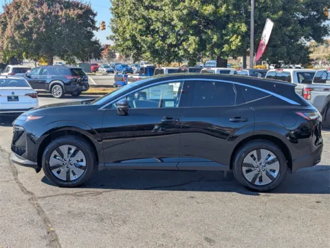 More photos of 2026 Nissan Murano SL at Town Center Nissan, GA