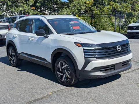 Photos of 2026 Nissan Kicks SV for sale in Kennesaw, GA at Town Center Nissan