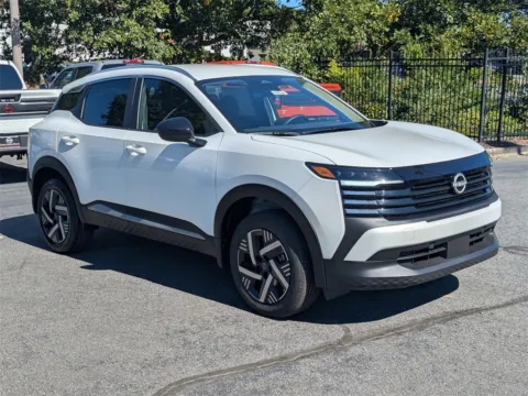 Photos of 2026 Nissan Kicks SV for sale in Kennesaw, GA at Town Center Nissan