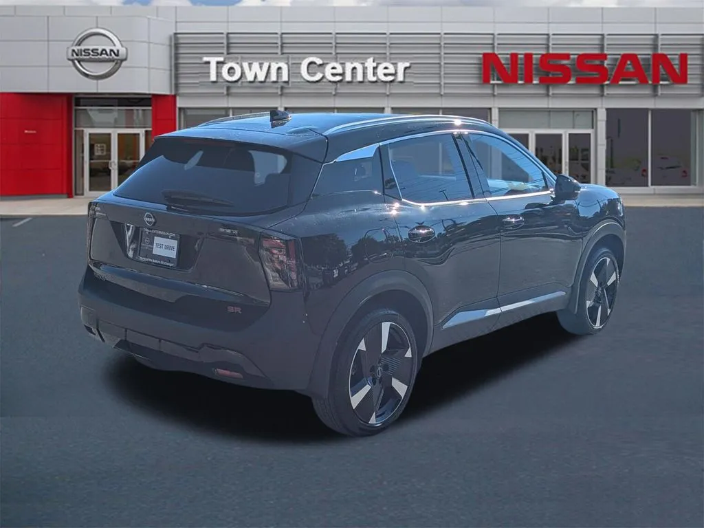 2026 Nissan KICKS SR - Photo 8