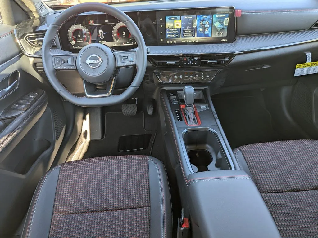 2026 Nissan KICKS SR - Photo 15