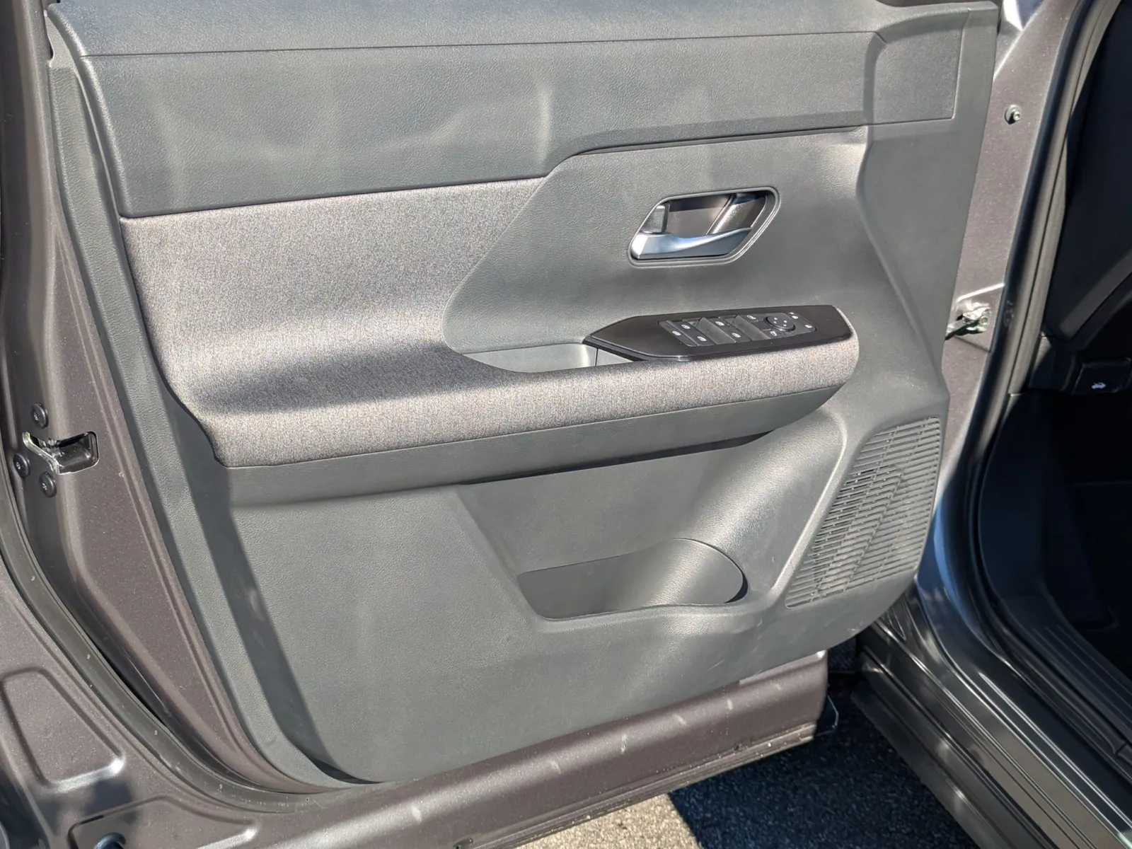 2026 Nissan KICKS SV - Photo 11