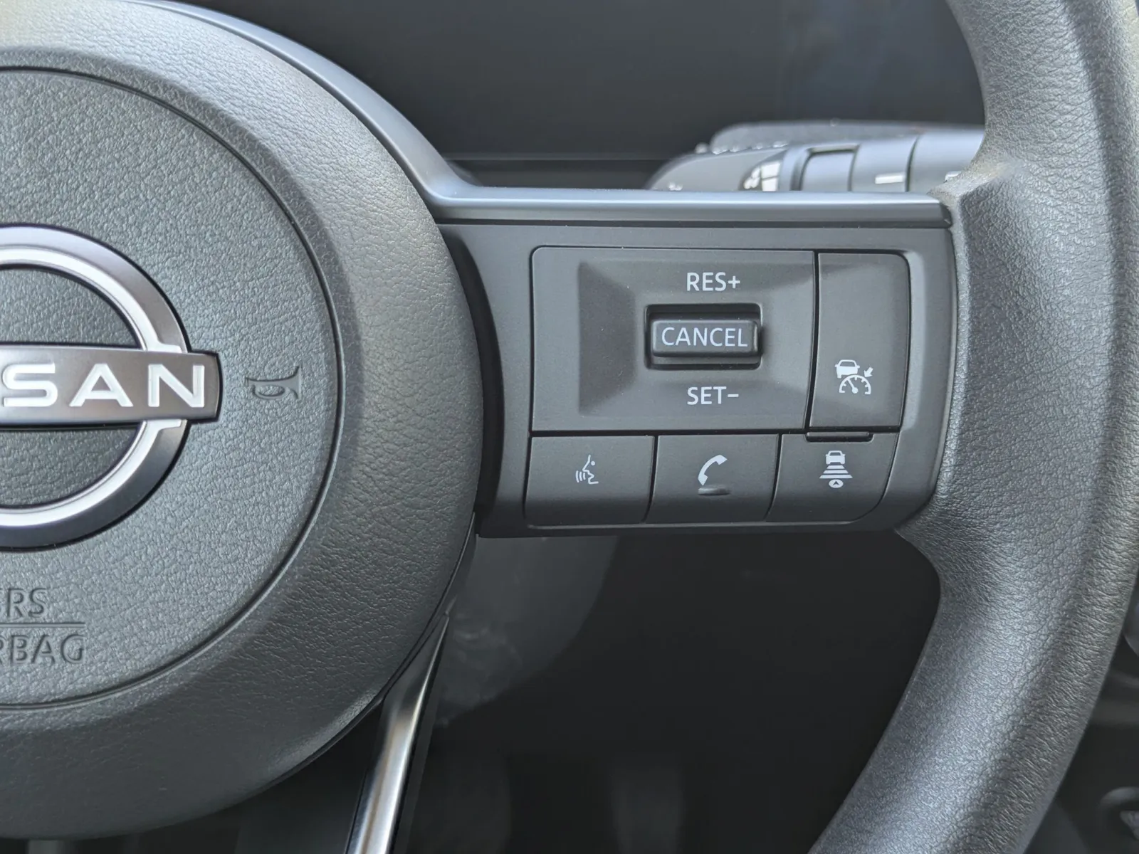 2026 Nissan KICKS SV - Photo 18