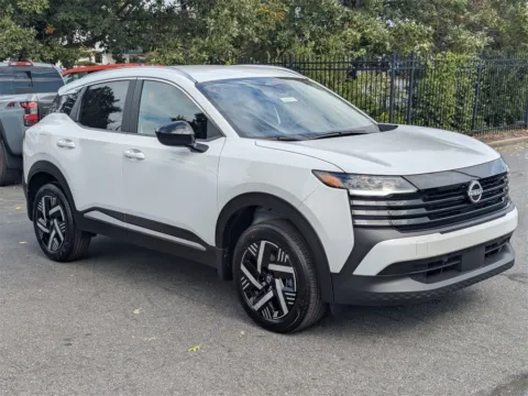 Photos of 2026 Nissan Kicks SV for sale in Kennesaw, GA at Town Center Nissan