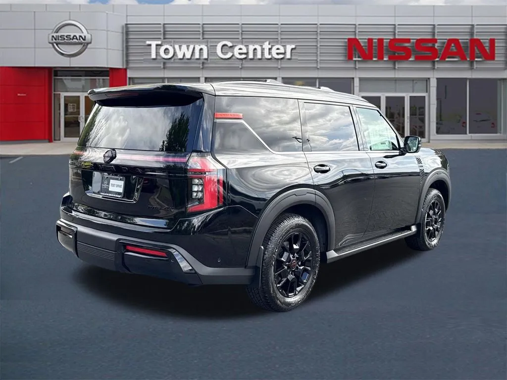 2026 Nissan Armada PRO-4X - Photo 8