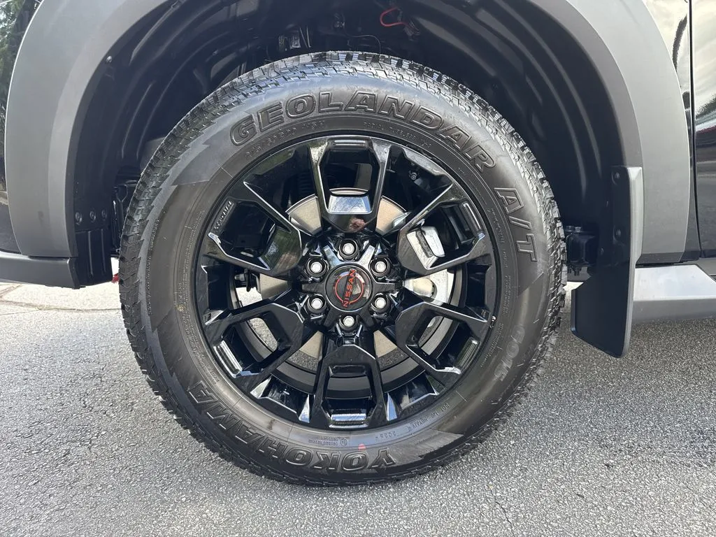 2026 Nissan Armada PRO-4X - Photo 12
