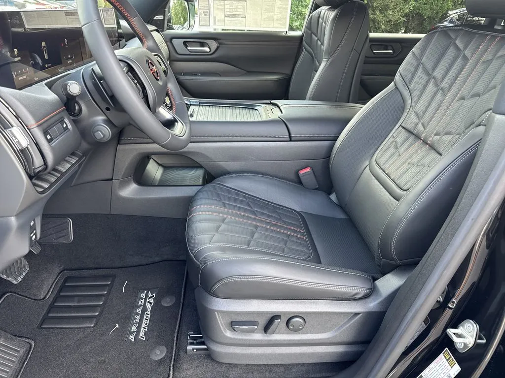 2026 Nissan Armada PRO-4X - Photo 10