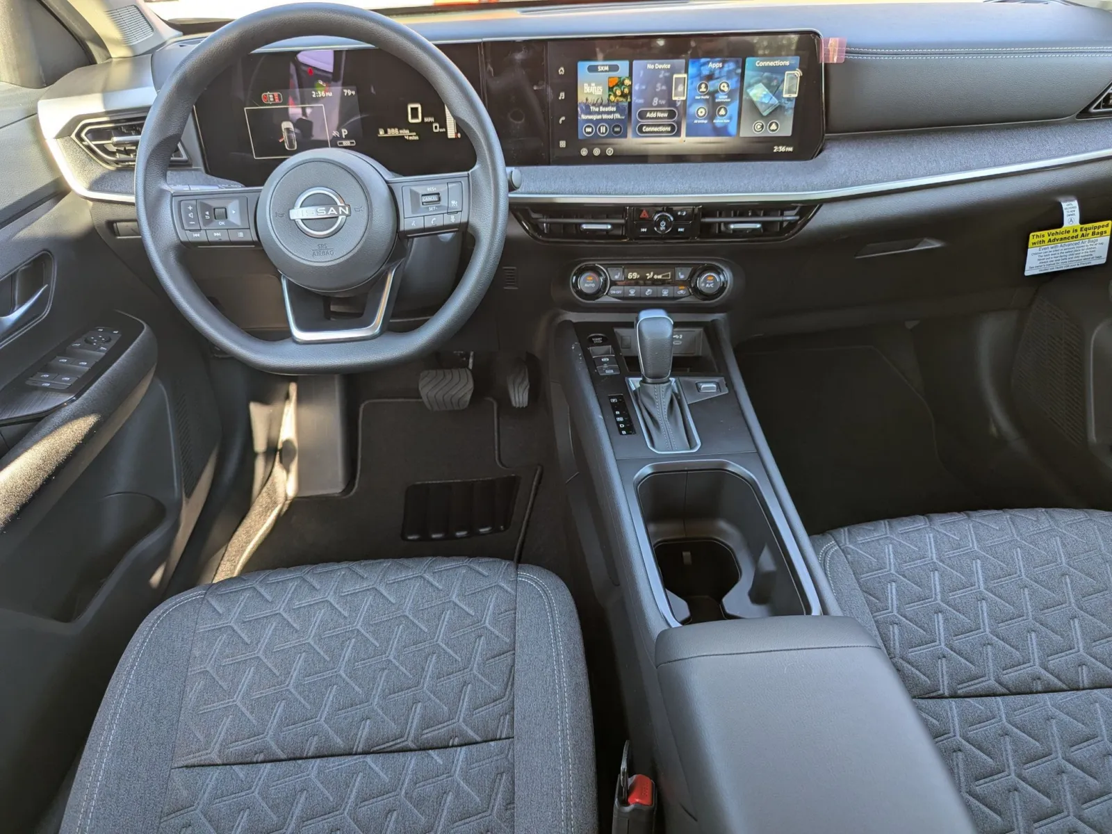 2026 Nissan KICKS SV - Photo 15