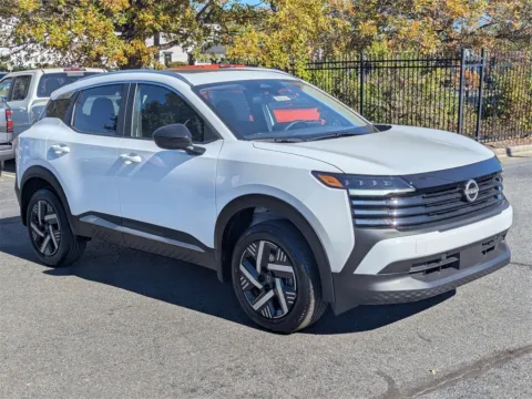 Photos of 2026 Nissan Kicks SV for sale in Kennesaw, GA at Town Center Nissan