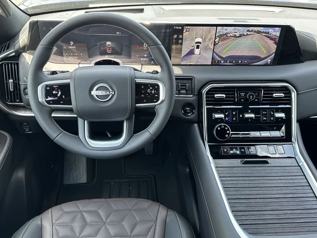 2025 Nissan Armada Platinum Reserve - Photo 17
