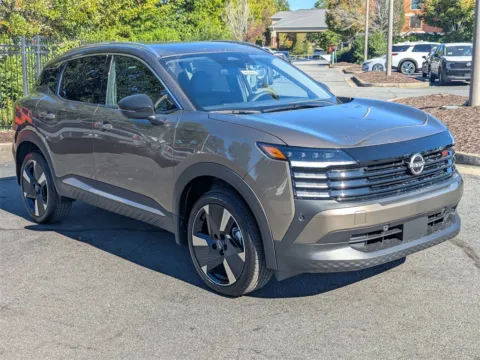 Photos of 2026 Nissan Kicks SR for sale in Kennesaw, GA at Town Center Nissan