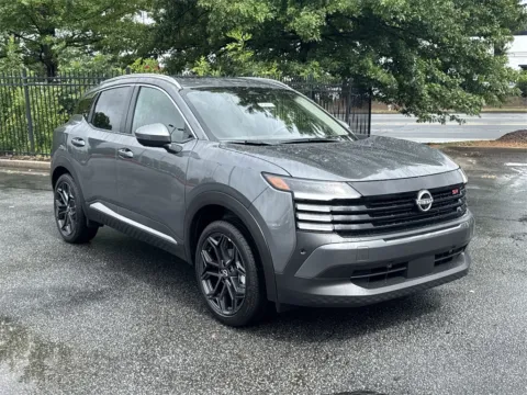 Photos of 2025 Nissan Kicks SR for sale in Kennesaw, GA at Town Center Nissan