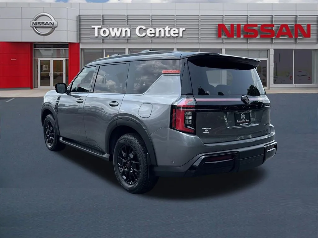 2025 Nissan Armada PRO-4X - Photo 6