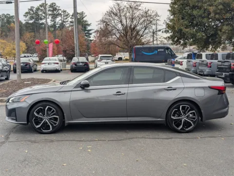 More photos of 2024 Nissan Altima 2.5 SR at Town Center Nissan, GA
